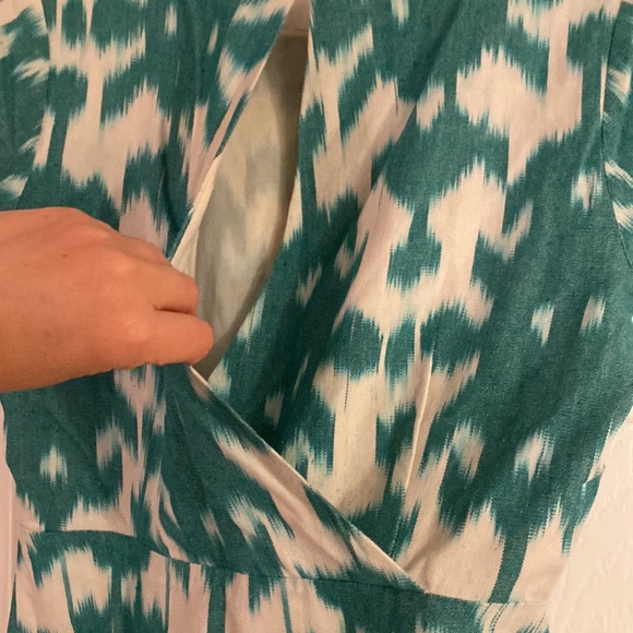 Vineyard Vines dress - Picture 10 of 12